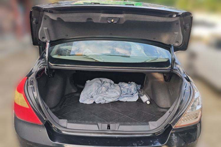 Used Geely Auto Classic Emgrand 2013 Sedan 1.5L Manual Entry-Level Model Trunk