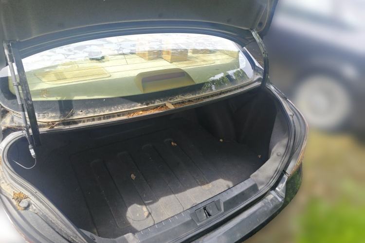 Used Geely Auto Classic Emgrand 2013 Sedan 1.8L Manual Elite Model Trunk