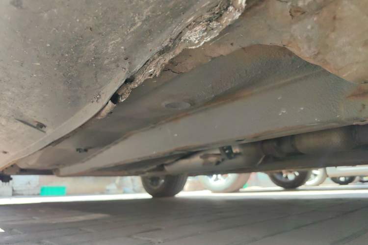 Used Geely Auto Classic Emgrand 2013 Hatchback 1.5L Manual Elite Model Chassis Front Right