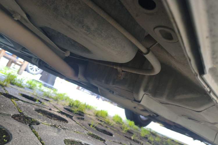 Used Geely Auto Classic Emgrand 2013 Sedan 1.5L Manual Elite Model Chassis Rear Right
