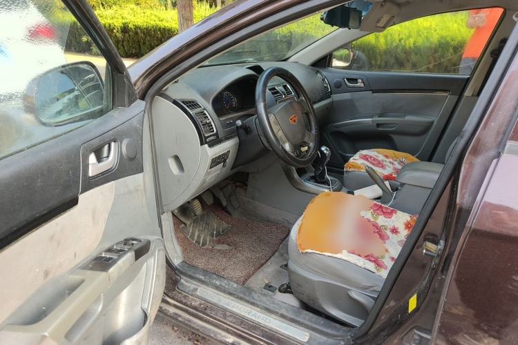 Used Geely Auto Classic Emgrand 2013 Sedan 1.5L Manual Entry-Level Model Driver Seat