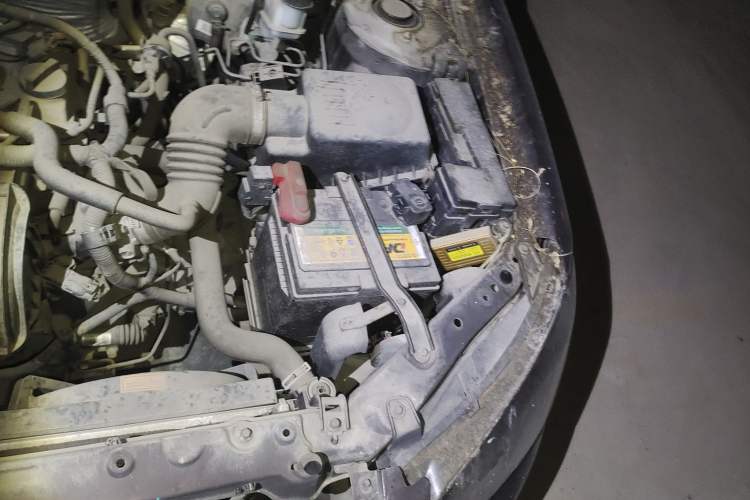 Used Geely Auto Classic Emgrand 2013 Hatchback 1.5L Manual Luxury Model Engine Bay Left