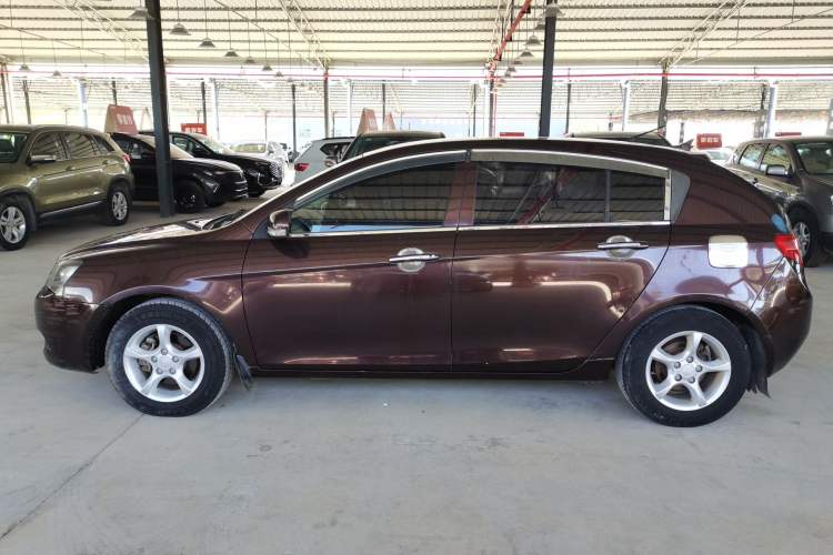 Used Geely Auto Classic Emgrand 2013 Hatchback 1.5L Manual Entry-Level Model Exterior 5