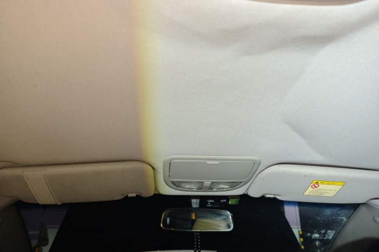 Used Geely Auto Classic Emgrand 2013 Sedan 1.5L Manual Entry-Level Model Headliner