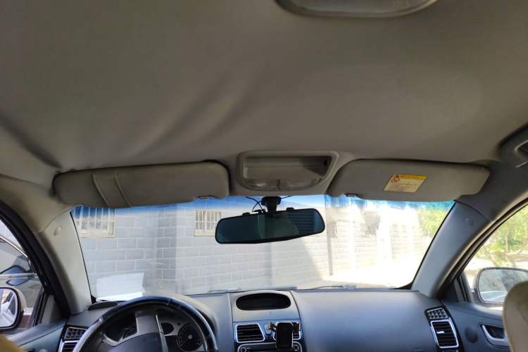 Used Geely Auto Classic Emgrand 2013 Sedan 1.8L Manual Entry-Level CNG Model Headliner