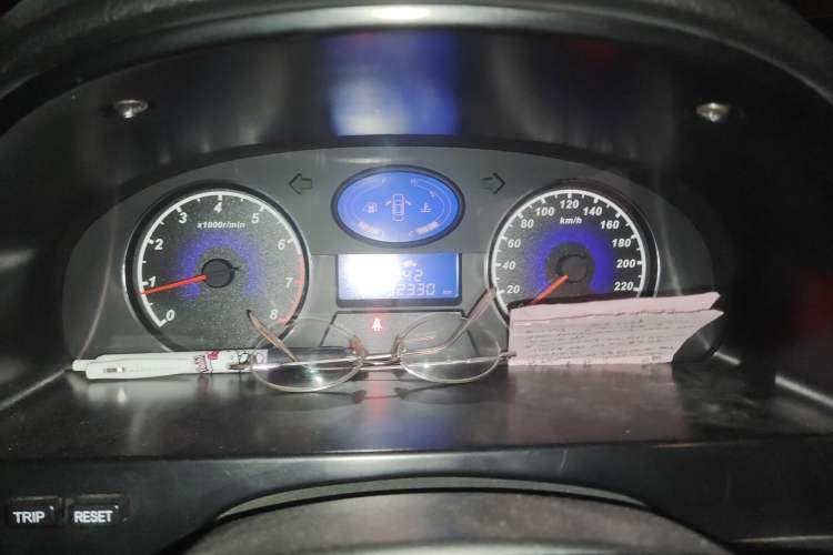 Used Geely Auto Classic Emgrand 2013 Hatchback 1.5L Manual Luxury Model Instrument Cluster