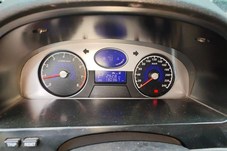Used Geely Auto Classic Emgrand 2013 Sedan 1.8L CVT Elite Model Instrument Cluster