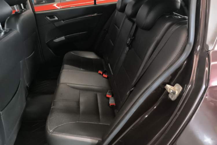 Used Geely Auto Classic Emgrand 2013 Hatchback 1.5L Manual Luxury Model Left Rear Seat