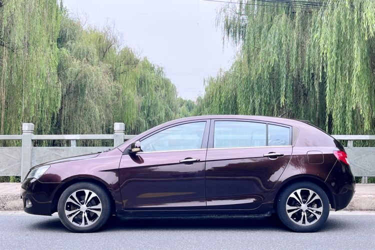 Used Geely Auto Classic Emgrand 2013 Hatchback 1.5L Manual Luxury Model Left Side