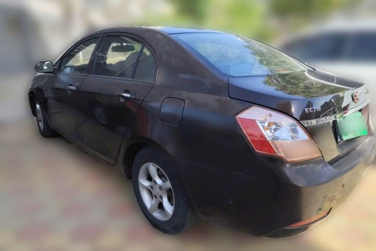 Used Geely Auto Classic Emgrand 2013 Sedan 1.8L Manual Entry-Level CNG Model Rear Left 45 Deg