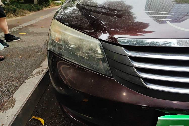 Used Geely Auto Classic Emgrand 2013 Sedan 1.8L CVT Elite Model Right Front Headlight