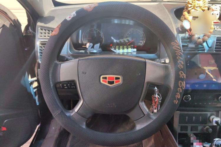 Used Geely Auto Classic Emgrand 2013 Hatchback 1.5L Manual Elite Model Steering Wheel
