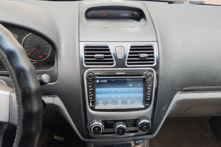 Used Geely Auto Classic Emgrand 2013 Sedan 1.5L Manual Entry-Level Model Audio And AC Panel