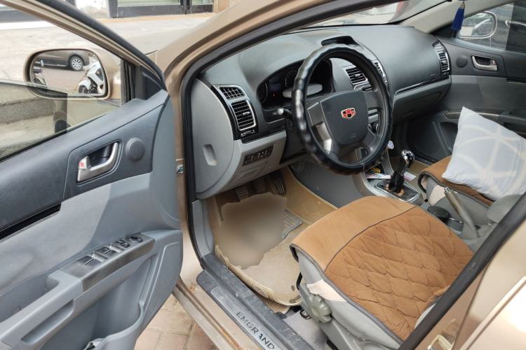 Used Geely Auto Classic Emgrand 2013 Sedan 1.5L Manual Entry-Level Model Driver Seat