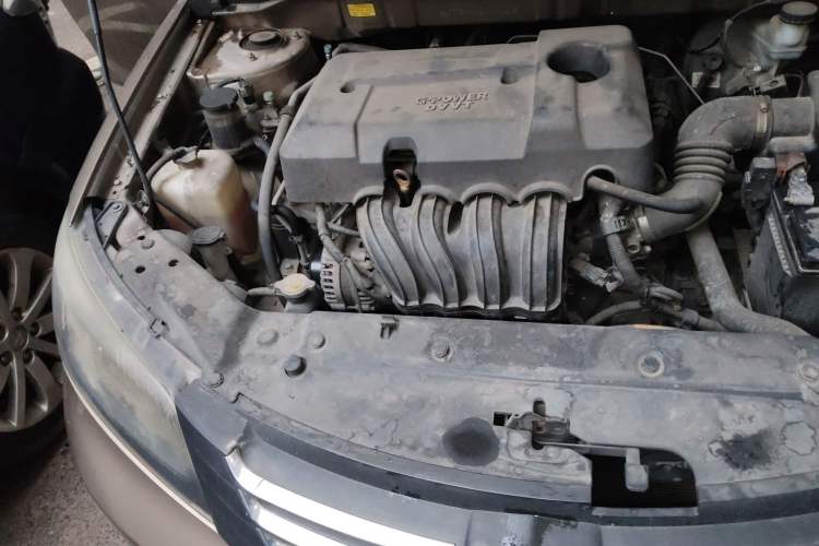 Used Geely Auto Classic Emgrand 2013 Sedan 1.8L Manual Elite Model Engine Bay Right