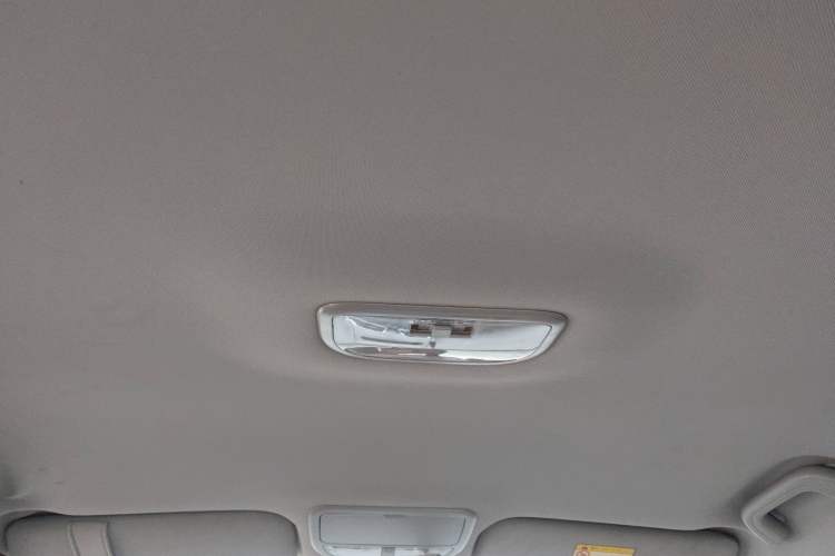 Used Geely Auto Classic Emgrand 2013 Sedan 1.5L Manual Entry-Level Model Headliner