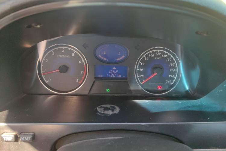 Used Geely Auto Classic Emgrand 2013 Sedan 1.5L Manual Entry-Level Model Instrument Cluster