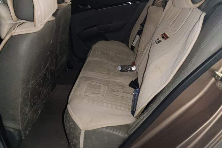 Used Geely Auto Classic Emgrand 2013 Sedan 1.5L Manual Entry-Level Model Left Rear Seat