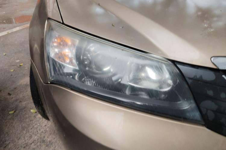 Used Geely Auto Classic Emgrand 2013 Sedan 1.8L Manual Elite Model Right Front Headlight