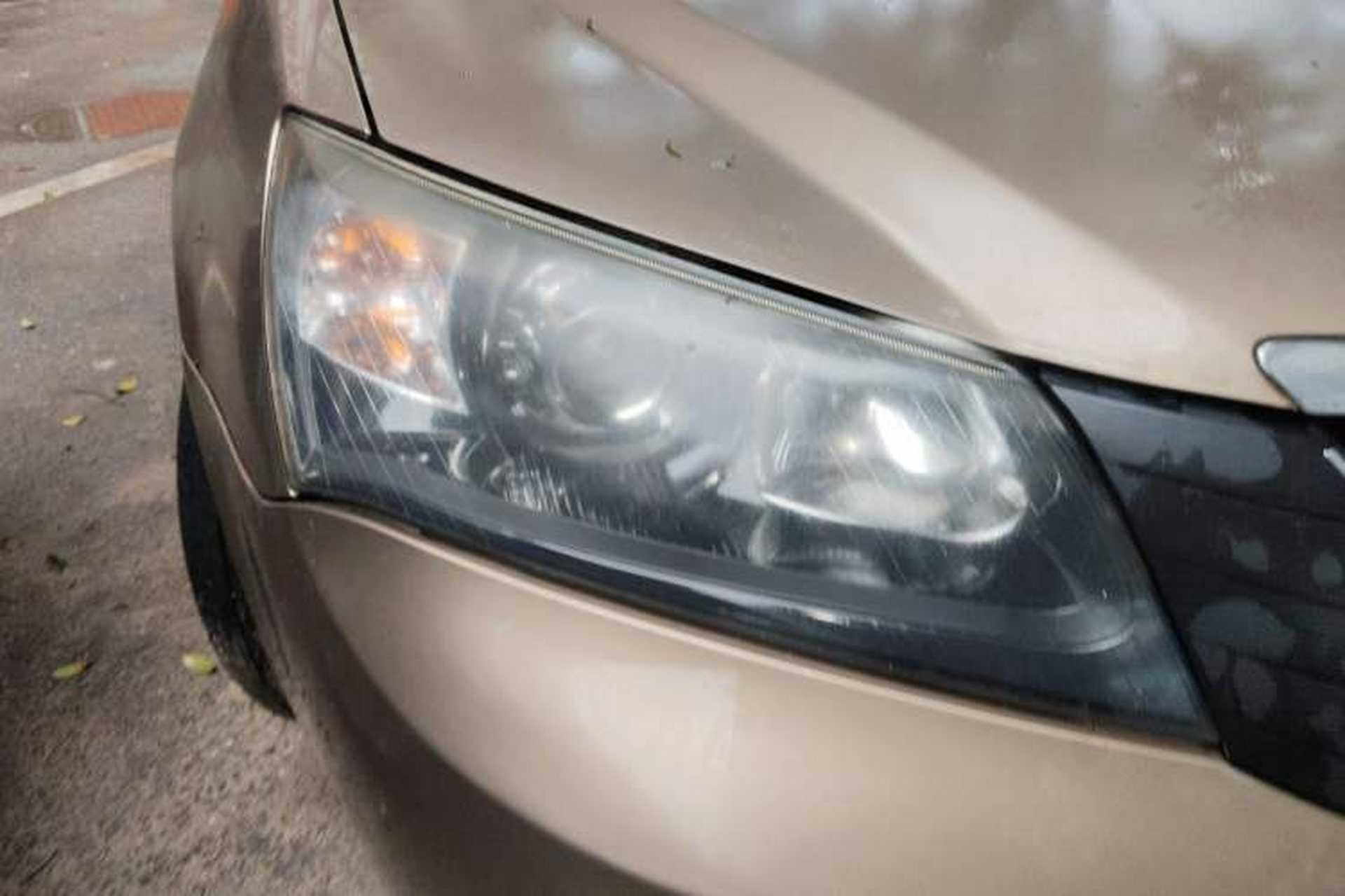 Used Geely Auto Classic Emgrand 2013 Sedan 1.8L Manual Elite Model Right Front Headlight