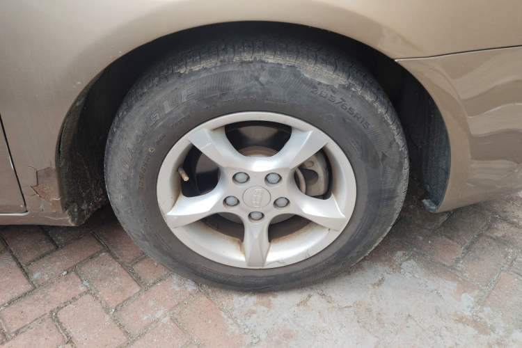 Used Geely Auto Classic Emgrand 2013 Sedan 1.5L Manual Entry-Level Model Right Front Wheel Hub