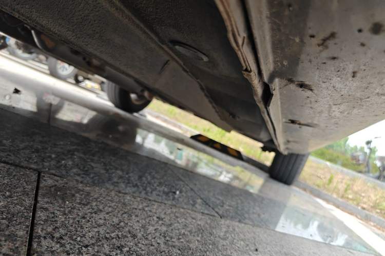 Used Geely Auto Classic Emgrand 2013 Hatchback 1.5L Manual Entry-Level Model Chassis Front Left