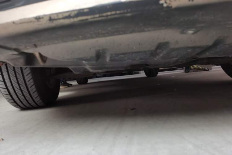 Used Geely Auto Classic Emgrand 2013 Sedan 1.5L Manual Entry-Level Model Chassis Front Right