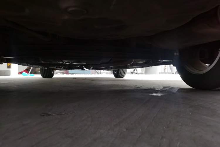 Used Geely Auto Classic Emgrand 2013 Sedan 1.5L Manual Entry-Level Model Chassis Rear