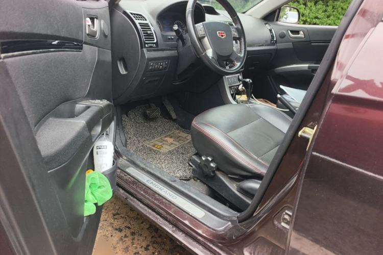 Used Geely Auto Classic Emgrand 2013 Hatchback 1.8L CVT Elite Model Driver Seat