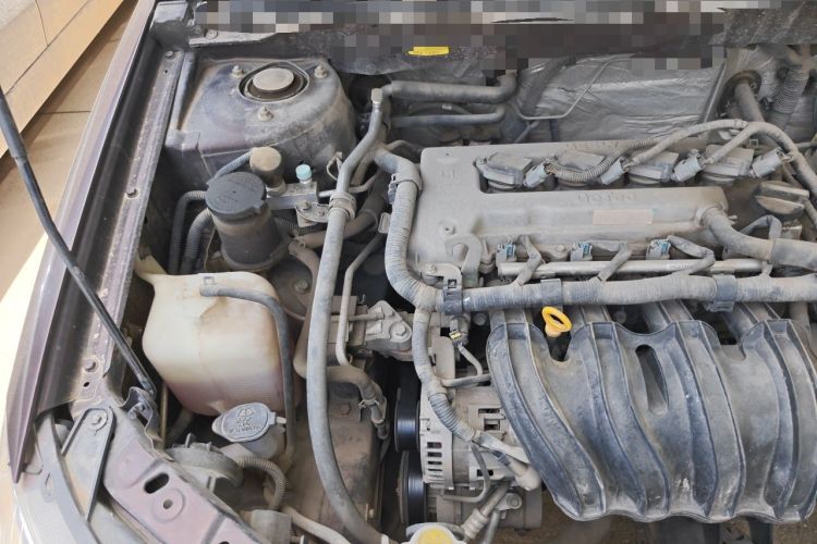 Used Geely Auto Classic Emgrand 2013 Sedan 1.5L Manual Entry-Level Model Engine Bay Right
