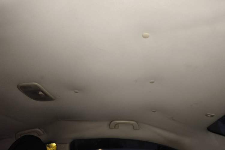 Used Geely Auto Classic Emgrand 2013 Sedan 1.5L Manual Elite Model Headliner