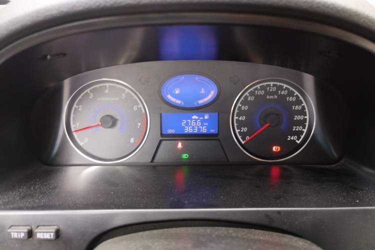 Used Geely Auto Classic Emgrand 2013 Sedan 1.5L Manual Elite Model Instrument Cluster