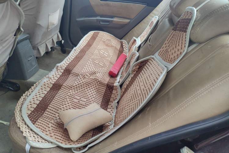 Used Geely Auto Classic Emgrand 2013 Sedan 1.5L Manual Entry-Level Model Left Rear Seat