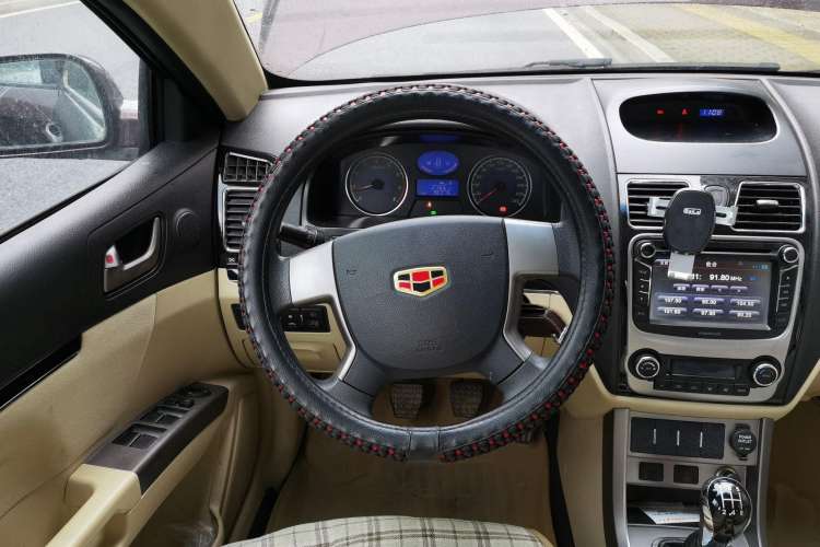 Used Geely Auto Classic Emgrand 2013 Sedan 1.5L Manual Elite Model Steering Wheel