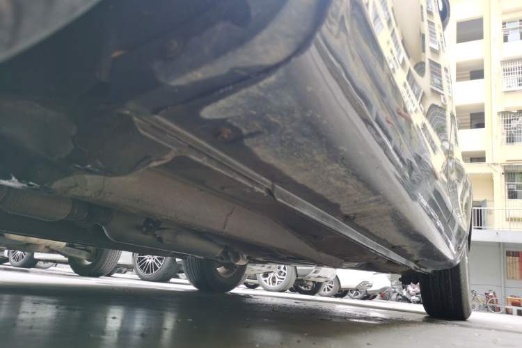 Used Geely Auto Classic Emgrand 2013 Sedan 1.5L Manual Entry-Level Model Chassis Front Left