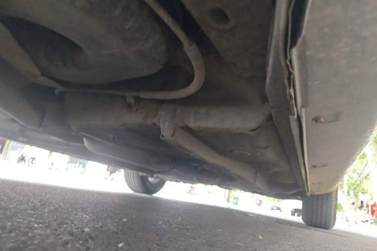 Used Geely Auto Classic Emgrand 2013 Sedan 1.5L Manual Entry-Level Model Chassis Rear Right