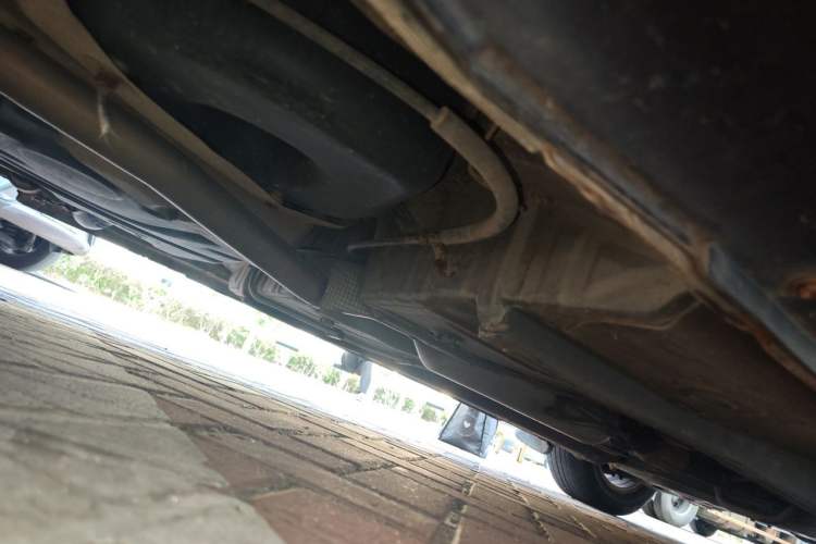 Used Geely Auto Classic Emgrand 2013 Sedan 1.5L Manual Entry-Level Model Chassis Rear Right