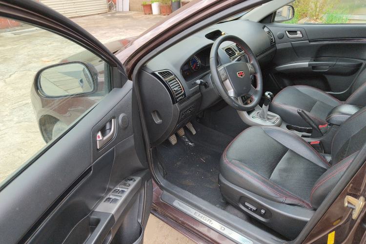 Used Geely Auto Classic Emgrand 2013 Hatchback 1.5L Manual Luxury Model Driver Seat