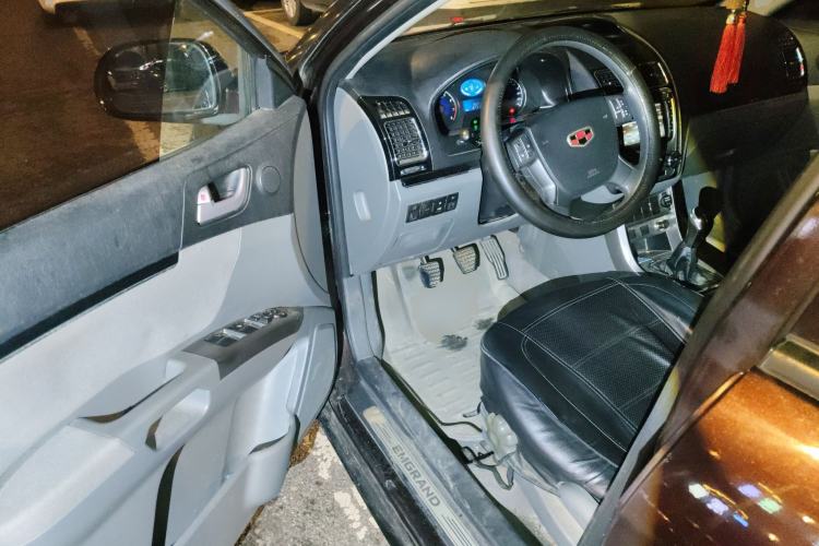 Used Geely Auto Classic Emgrand 2013 Sedan 1.5L Manual Entry-Level Model Driver Seat