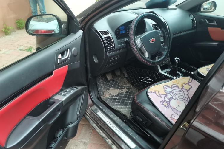 Used Geely Auto Classic Emgrand 2013 Hatchback 1.5L Manual Luxury Model Driver Seat