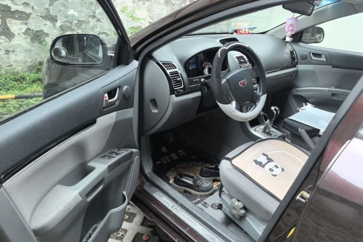 Used Geely Auto Classic Emgrand 2013 Sedan 1.5L Manual Entry-Level Model Driver Seat