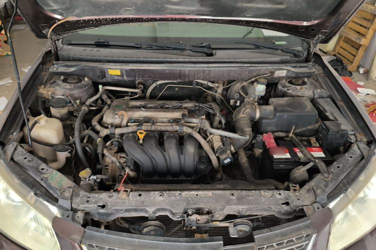 Used Geely Auto Classic Emgrand 2013 Hatchback 1.5L Manual Entry-Level Model Engine Bay