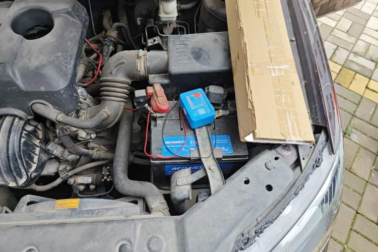 Used Geely Auto Classic Emgrand 2013 Sedan 1.5L Manual Elite Model Engine Bay Left