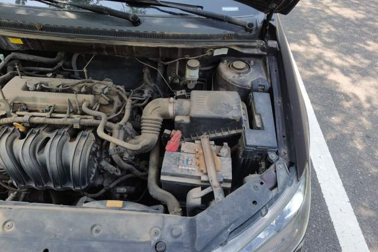 Used Geely Auto Classic Emgrand 2013 Sedan 1.8L Manual Elite Model Engine Bay Left
