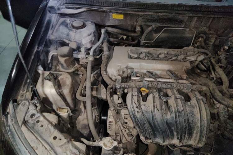 Used Geely Auto Classic Emgrand 2013 Sedan 1.5L Manual Entry-Level Model Engine Bay Right