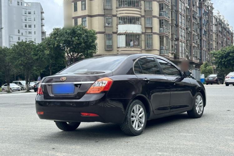 Used Geely Auto Classic Emgrand 2013 Sedan 1.8L Manual Elite Model Exterior 4