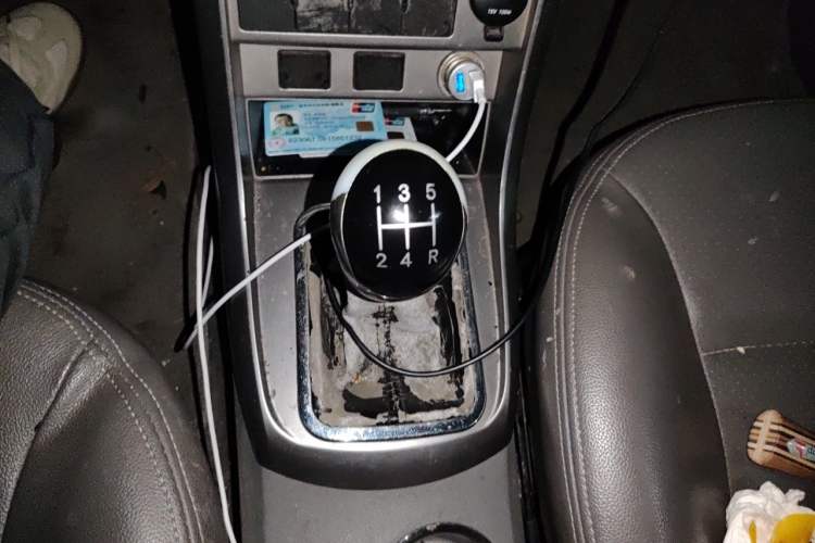 Used Geely Auto Classic Emgrand 2013 Sedan 1.5L Manual Entry-Level Model Gear Lever