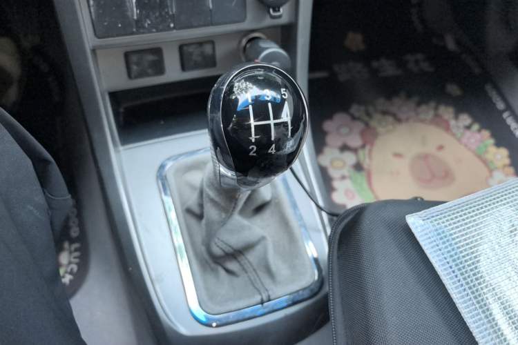 Used Geely Auto Classic Emgrand 2013 Sedan 1.5L Manual Entry-Level Model Gear Lever