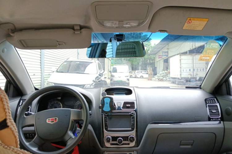 Used Geely Auto Classic Emgrand 2013 Sedan 1.5L Manual Entry-Level Model Headliner