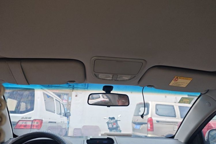 Used Geely Auto Classic Emgrand 2013 Sedan 1.5L Manual Entry-Level Model Headliner